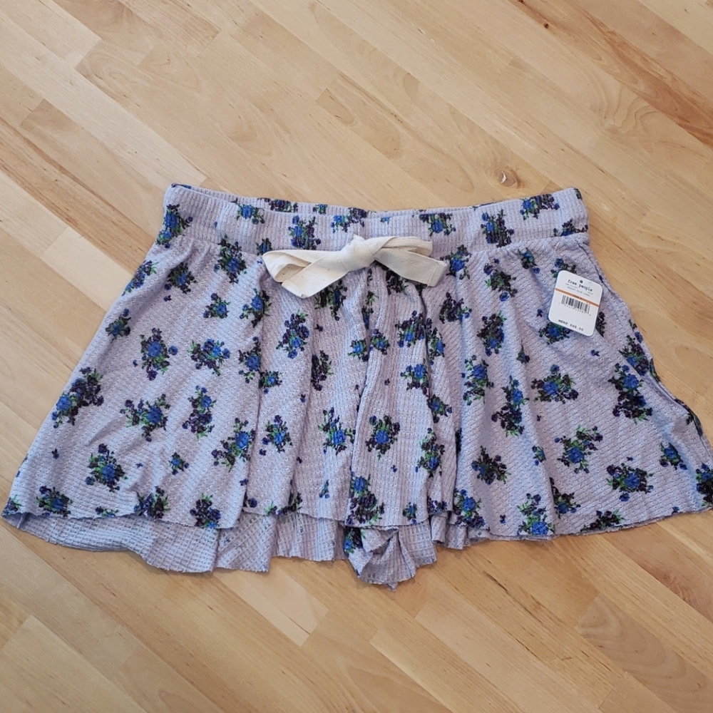 Free People one of the girls shorties